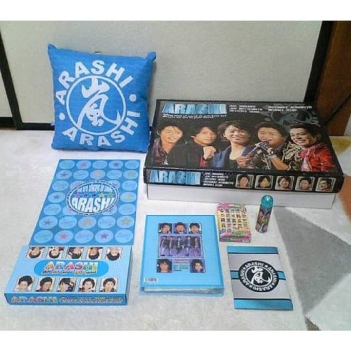 ❤️非売品★嵐BOXセット特大クッション限定トランプ手帳 糊クリアファイル新品