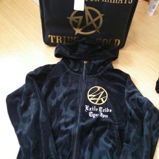 美品 24karatsのジャージ