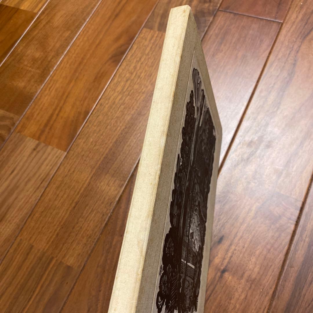 アート・デザイン・音楽 COBPEMEHHbIE rPABEPbI MOCKBbI