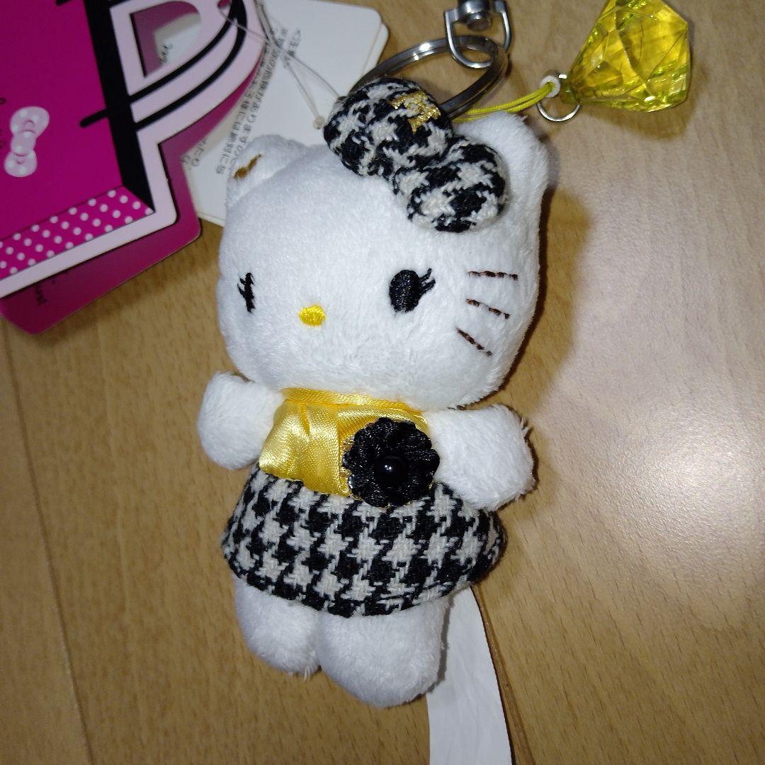 Momoberryキティぬいぐるみ　キティちゃんモモベリーマスコット　平成レトロ