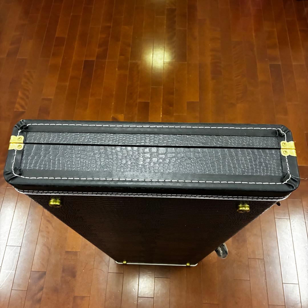 History クロコダイル風ベースケース