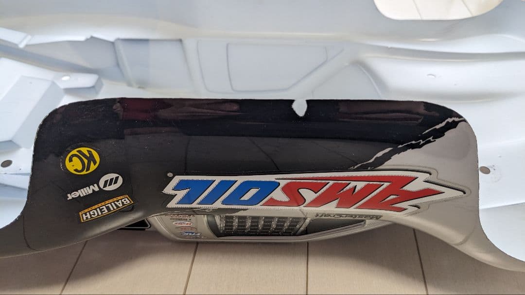 トラクサス スラッシュ Traxxas Slash 4✕4 1/10 ボディ