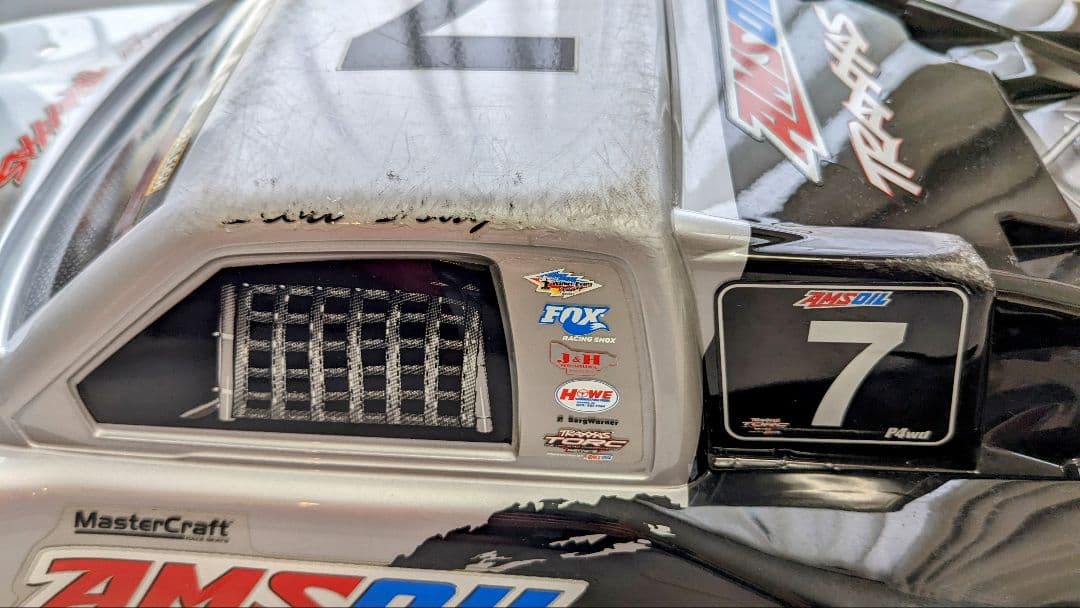 トラクサス スラッシュ Traxxas Slash 4✕4 1/10 ボディ