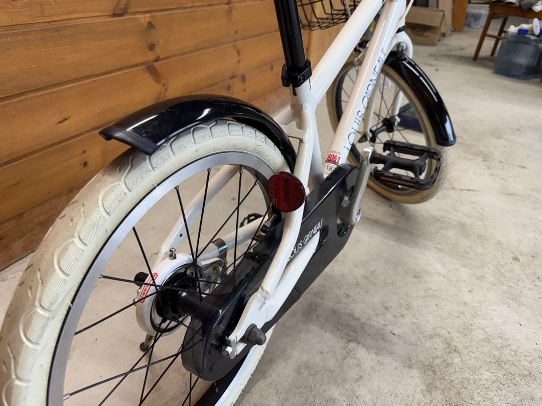 【屋内保管】LOUIS GARNEAU K18 Lite ホワイト