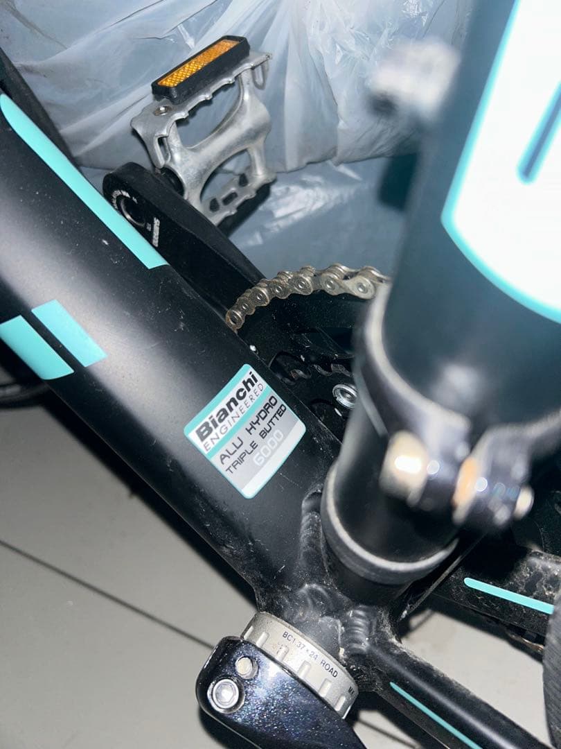 Bianchi via nirone 7 53cm ロードバイク