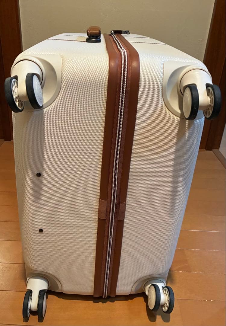 【新品未使用】DELSEYキャリーケース