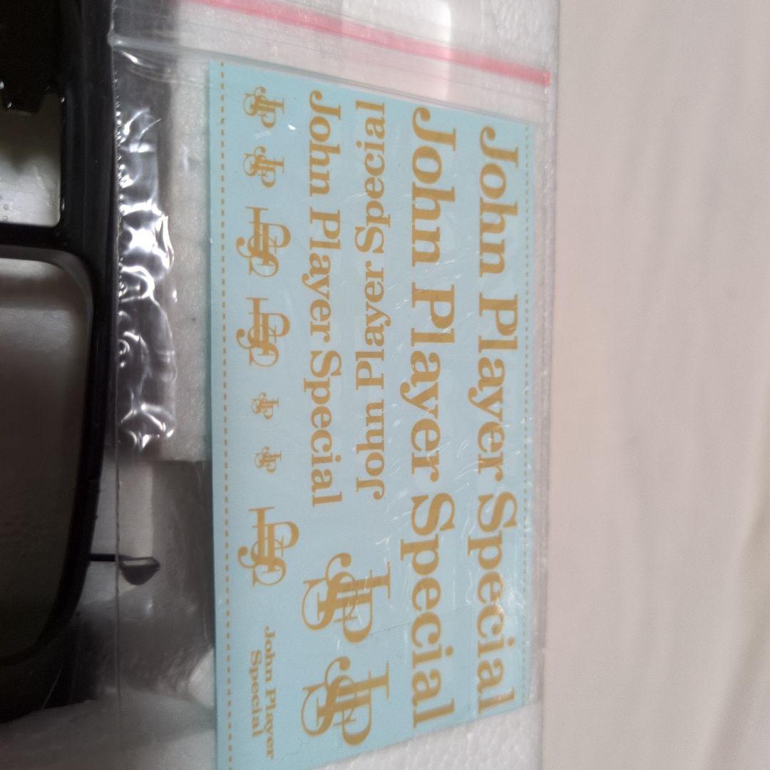 期間限定　未使用アイルトンセナLOTUS97t Premiumxミニカー1/18