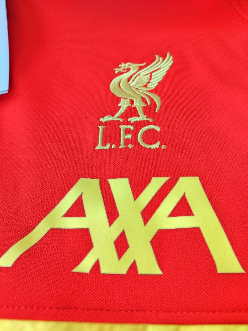 リバプールFC Nike フルジップジャケット新品タグ付き