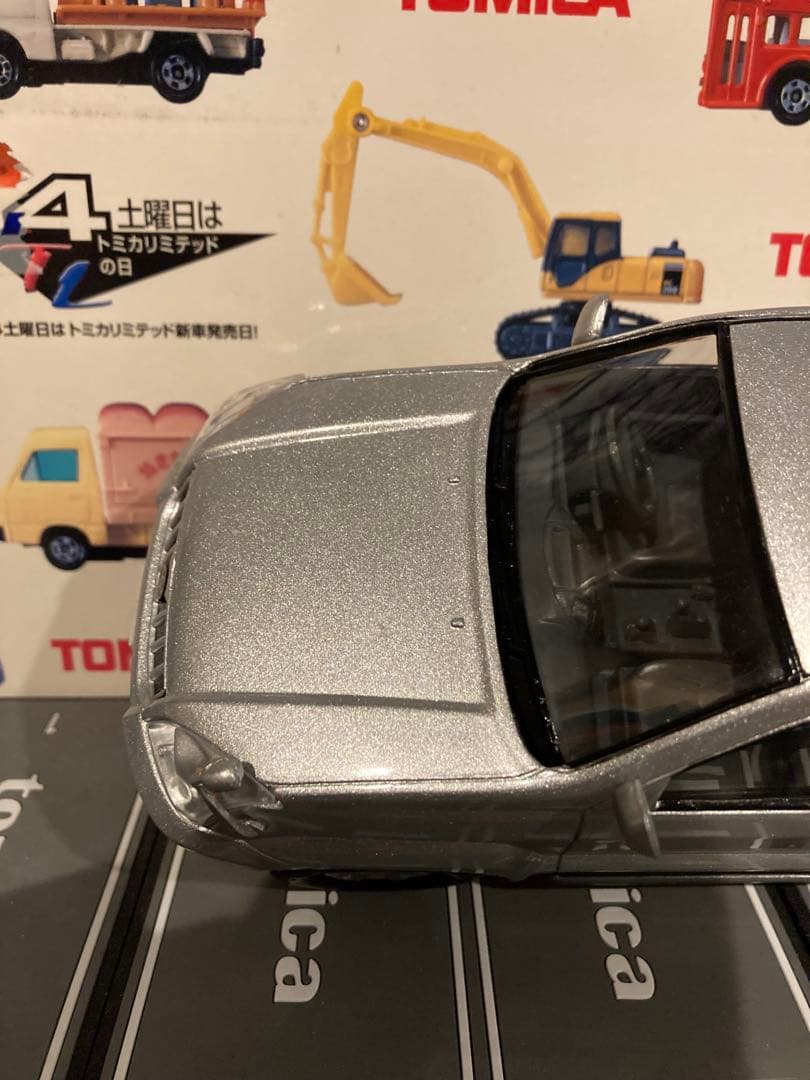 トヨタ　ランドクルーザープラド　カラーサンプル
