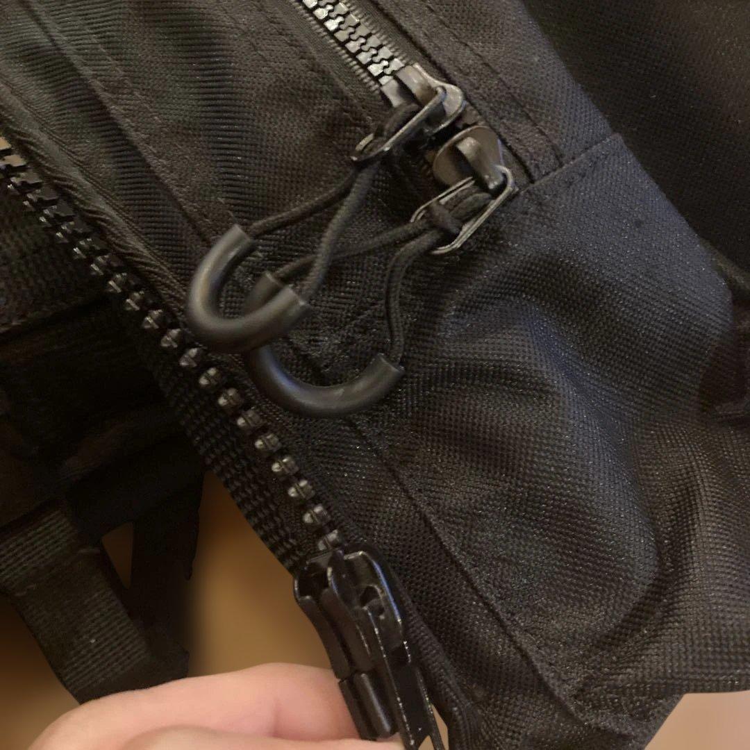 リバレイ RBB ルアーゲームベスト ブラック×ブラック フローティングベスト