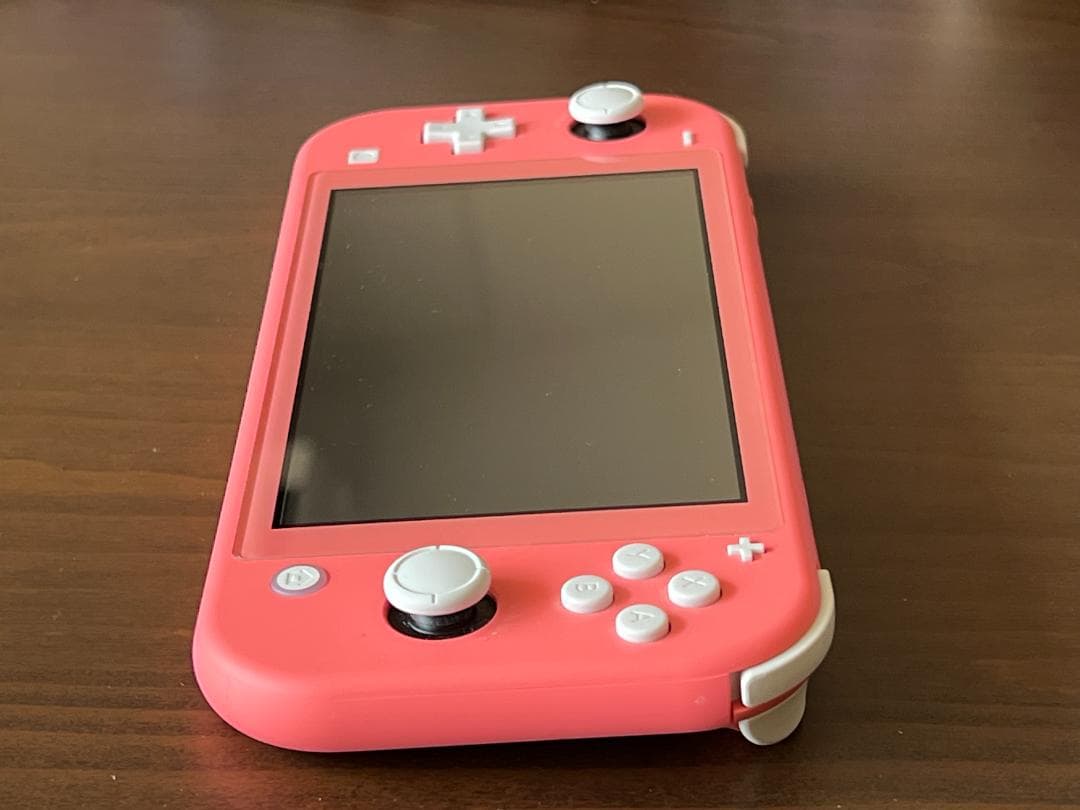 Nintendo Switch Lite 本体 コーラルピンク