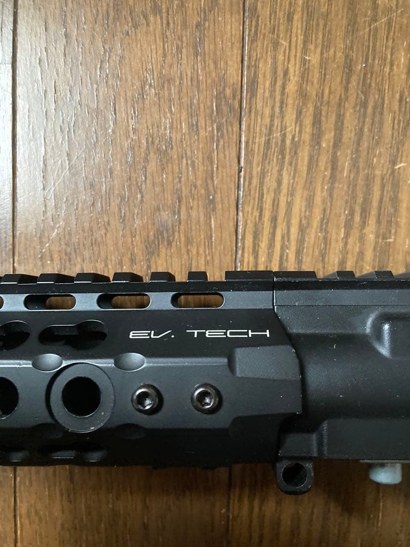 EV. TECH ブラック アッパーレシーバー.ハンドガード