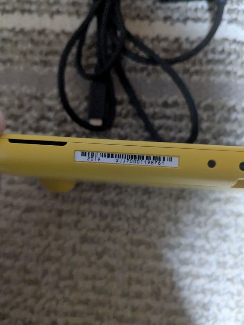 Nintendo Switch Lite イエロー 動作可 ジャンク品 現状品