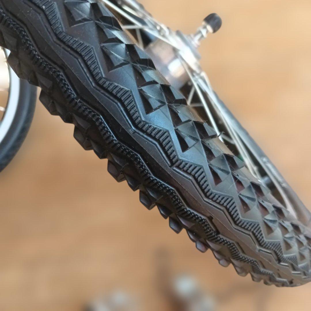 m*u様 ブリヂストン20インチ1.95幅オートライト前後輪セットシングルギア