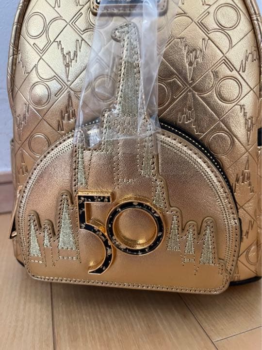 WDW50周年 ラウンジフライ リュック　金　レア