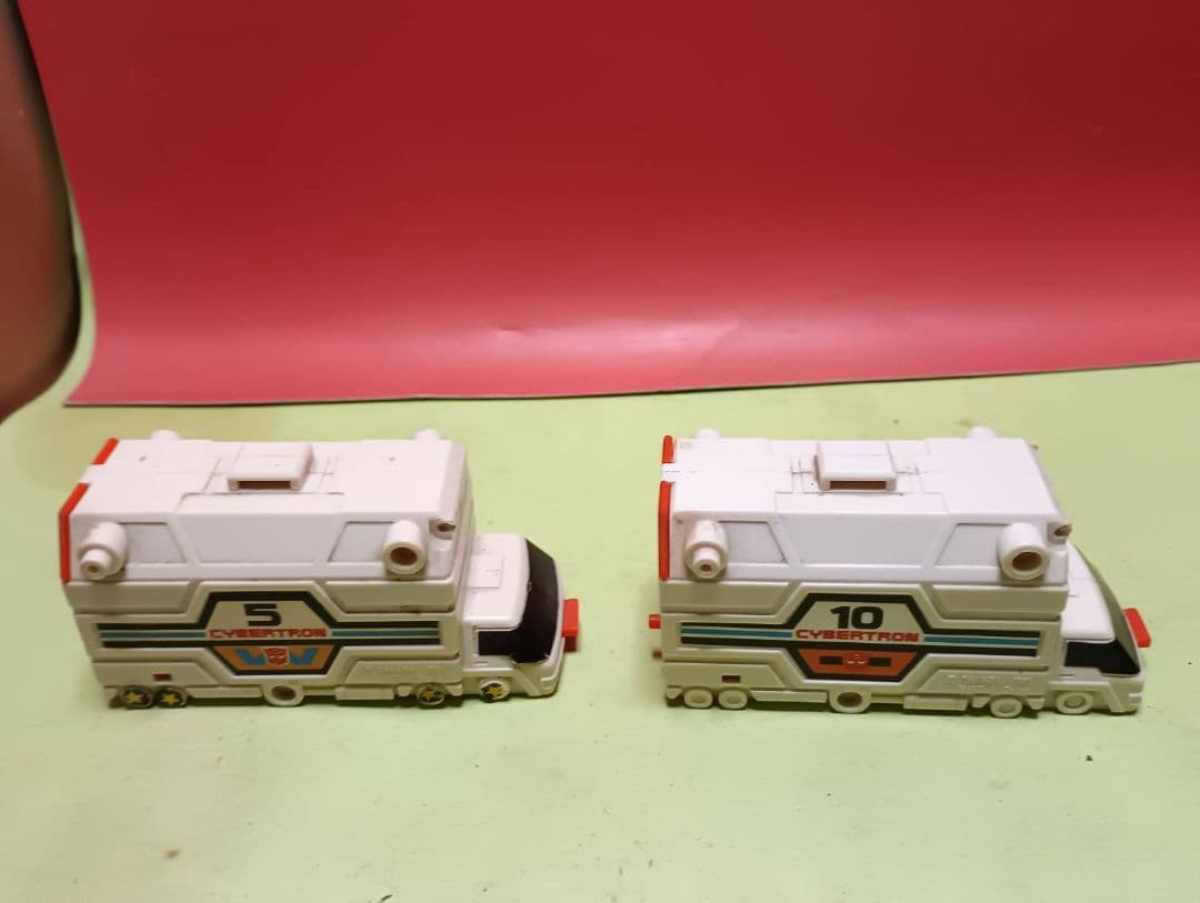 超激レア!中古品 トランスフォーマーザ.バトルスターズ スカイギャリー