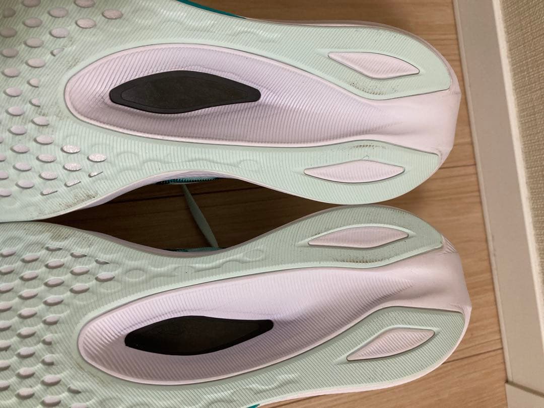 asics マジックスピード4 27.5cm ランニングシューズ