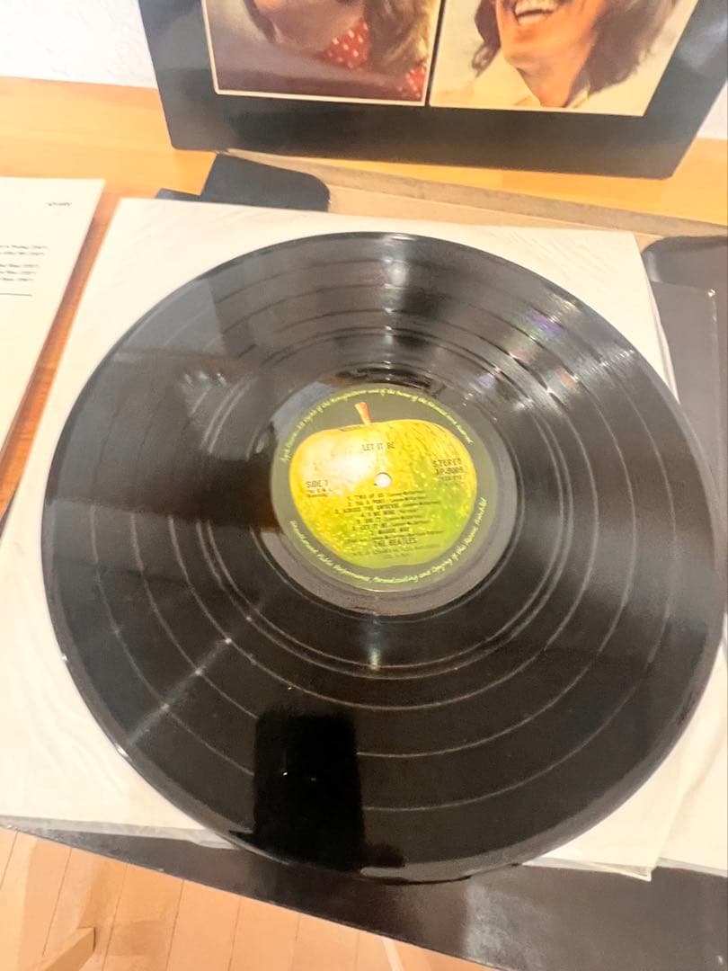 The Beatlesレコード let it be BOXセット写真集付SALE
