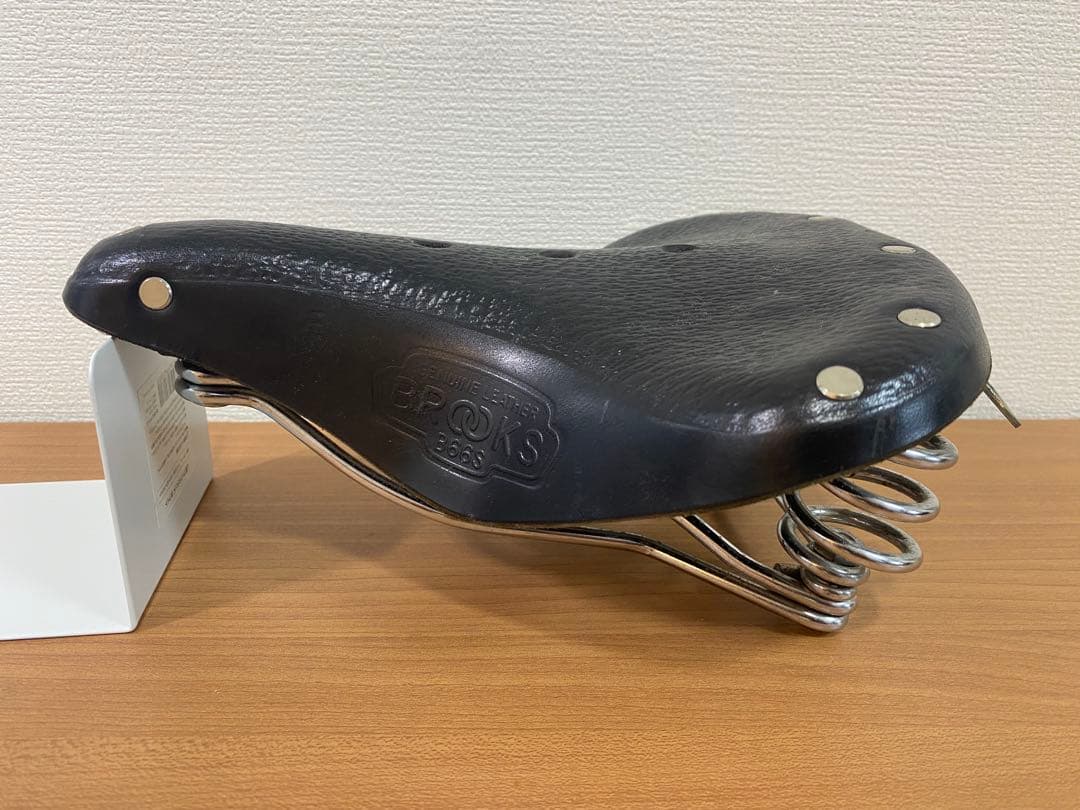 BROOKS B66S ブラック レザーサドル