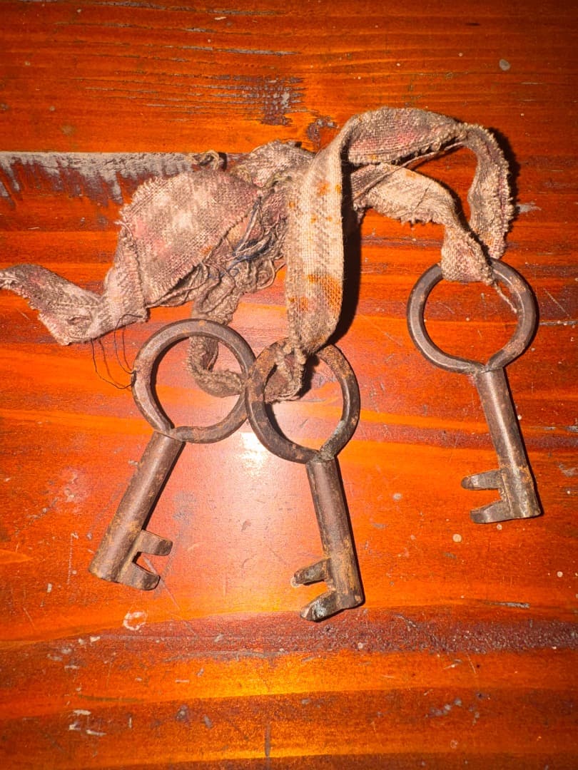 仙台箪笥　和箪笥　鍵付き　アンティーク　古道具　モダン家具　キャビネット