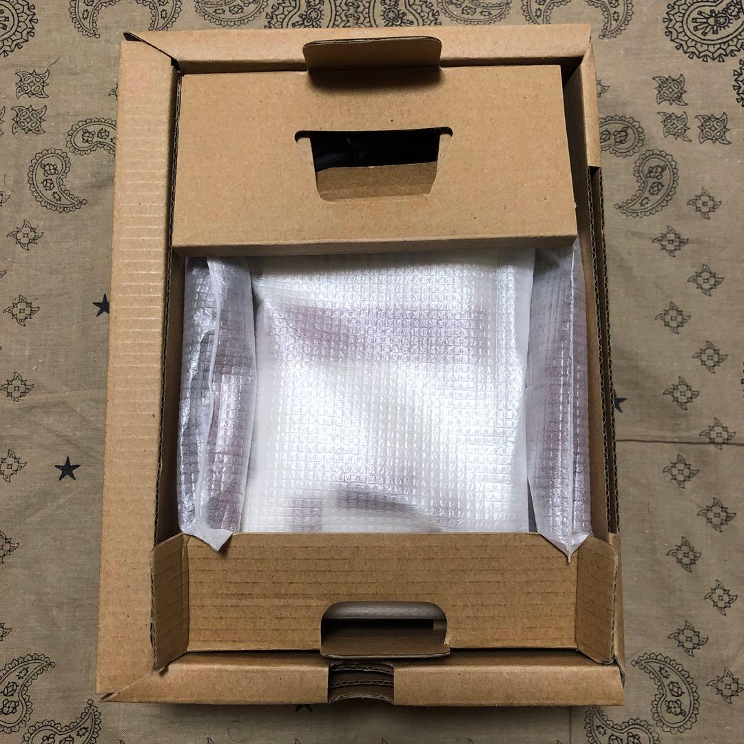 ほぼ新品 ニンテンドークラシックミニ ファミリーコンピュータ ACアダプター付