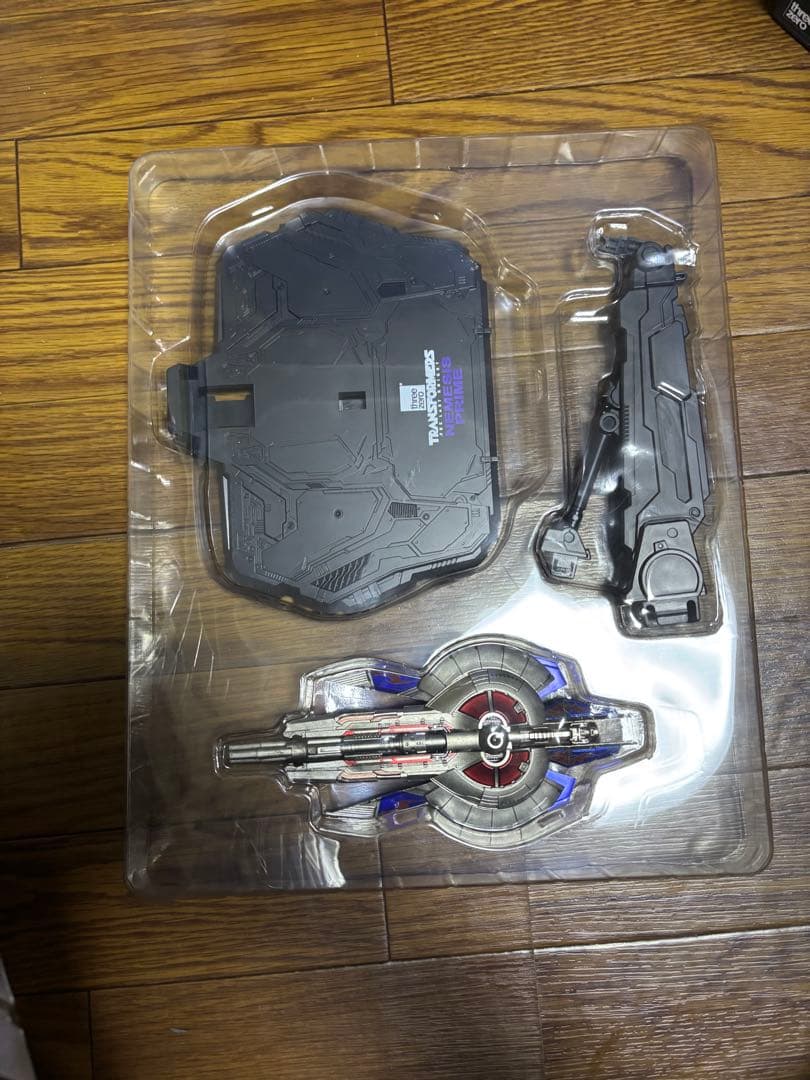 threezero トランスフォーマー ネメシスプライム 最後の騎士王