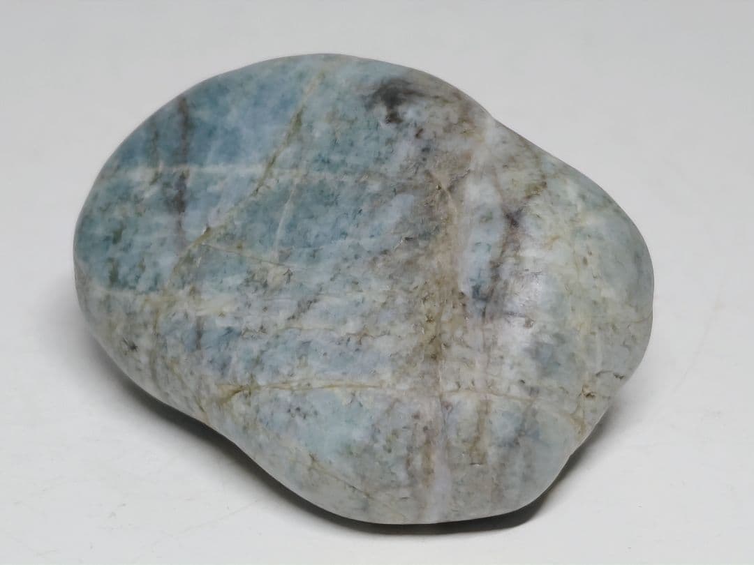 コン沢 119g 翡翠 ヒスイ 原石 鑑賞石 自然石 誕生石 鉱物 鉱石 水石