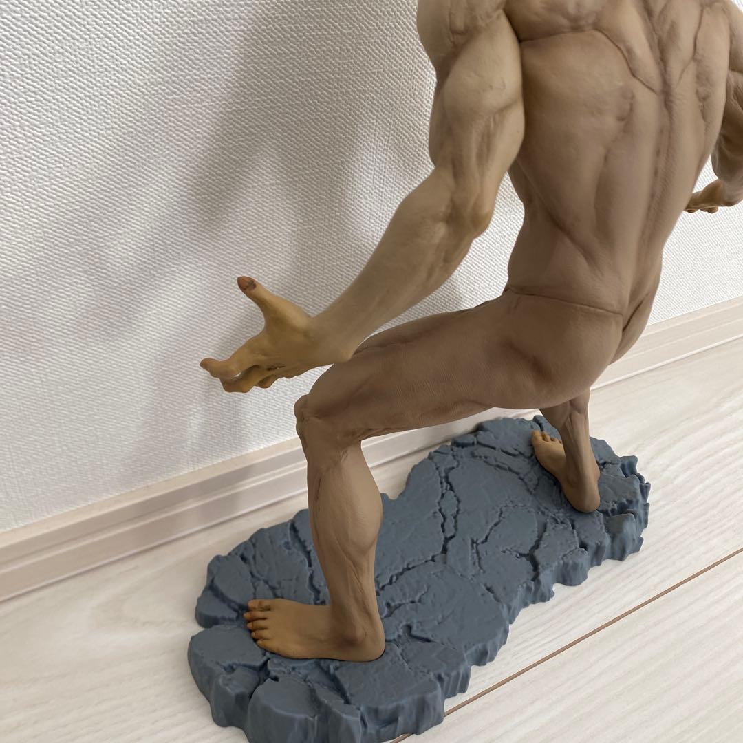 1番くじ　エレン巨人　メガインパクトフィギュア　Attack on Titan