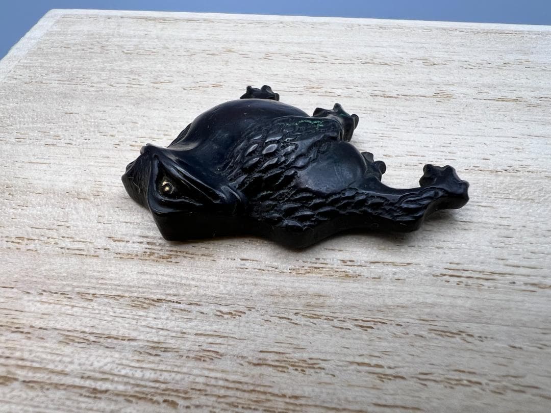 【海】江戸明治金工　蛙図　カエル　金目　手彫　大金具　銅製鍍金　骨董品　箱付