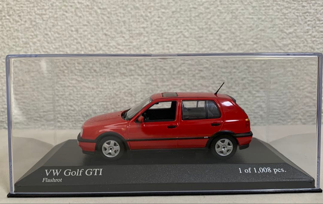 ミニカー 1/43 VW Golf GTI