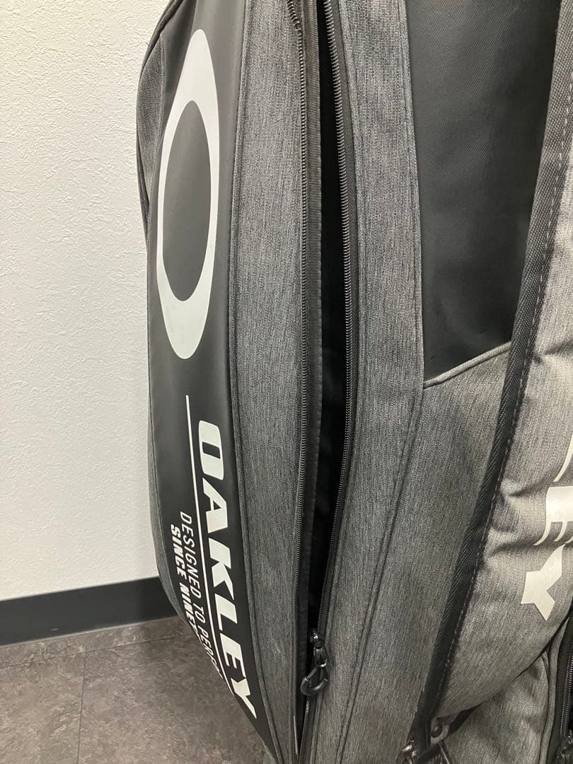 だり！オークリー キャディバッグ 9.5型　ゴルフバッグ