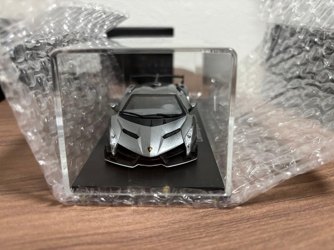 KYOSHO Lamborghini Veneno 1/43スケール