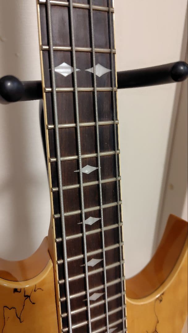 B.C. Rich 変形 エレキ ベース