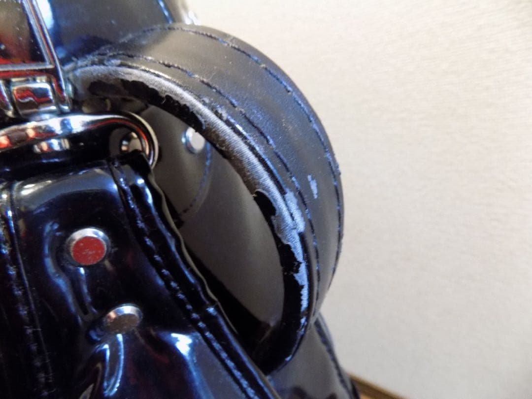 ブラック&ホワイト 9.5型 軽量 キャディーバッグ エナメルブラック 大型