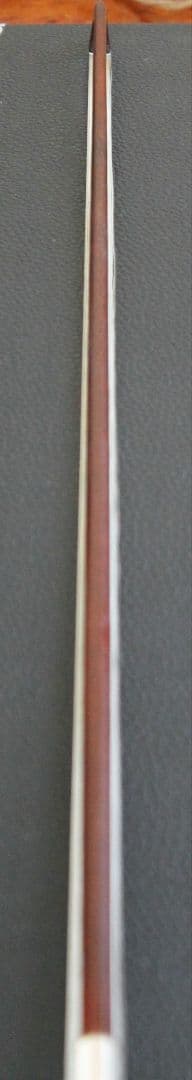 オールドバイオリン弓　絶妙な吸付と反発の妙、癖になる操作感　約百年前フレンチか