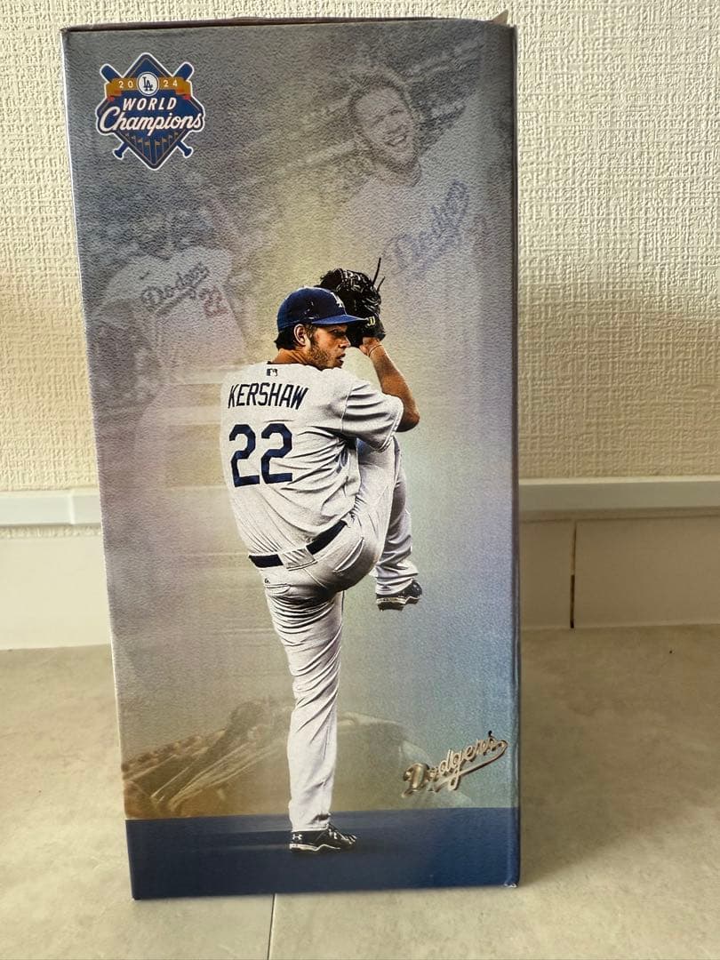 tsushiさま【即日発送】クレイトン・カーショー ボブルヘッド 3000奪三振