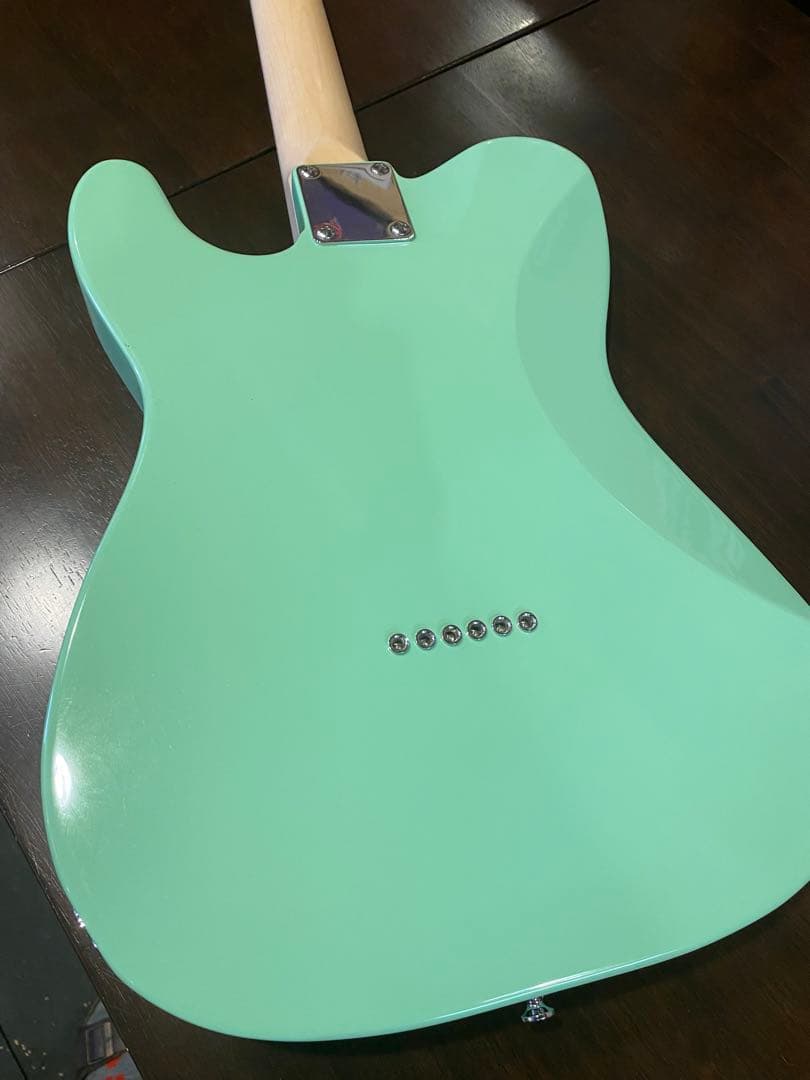 カーレナテレキャスター