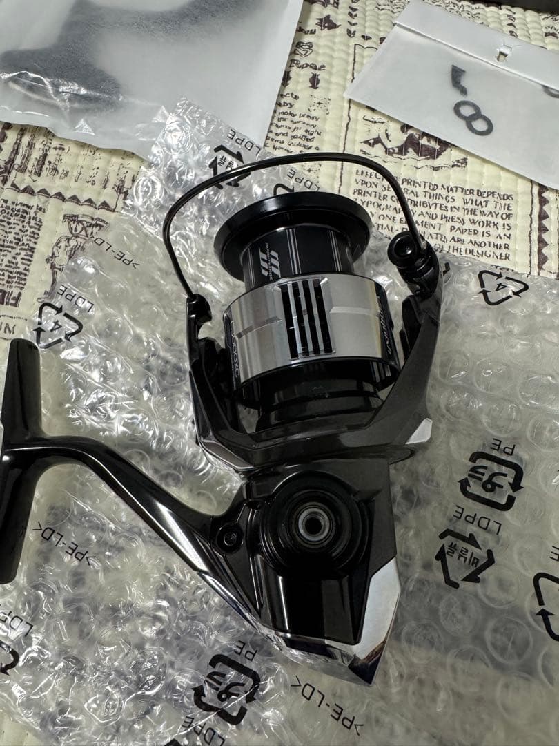 シマノ　23ヴァンキッシュ C3000XG スピニングリール