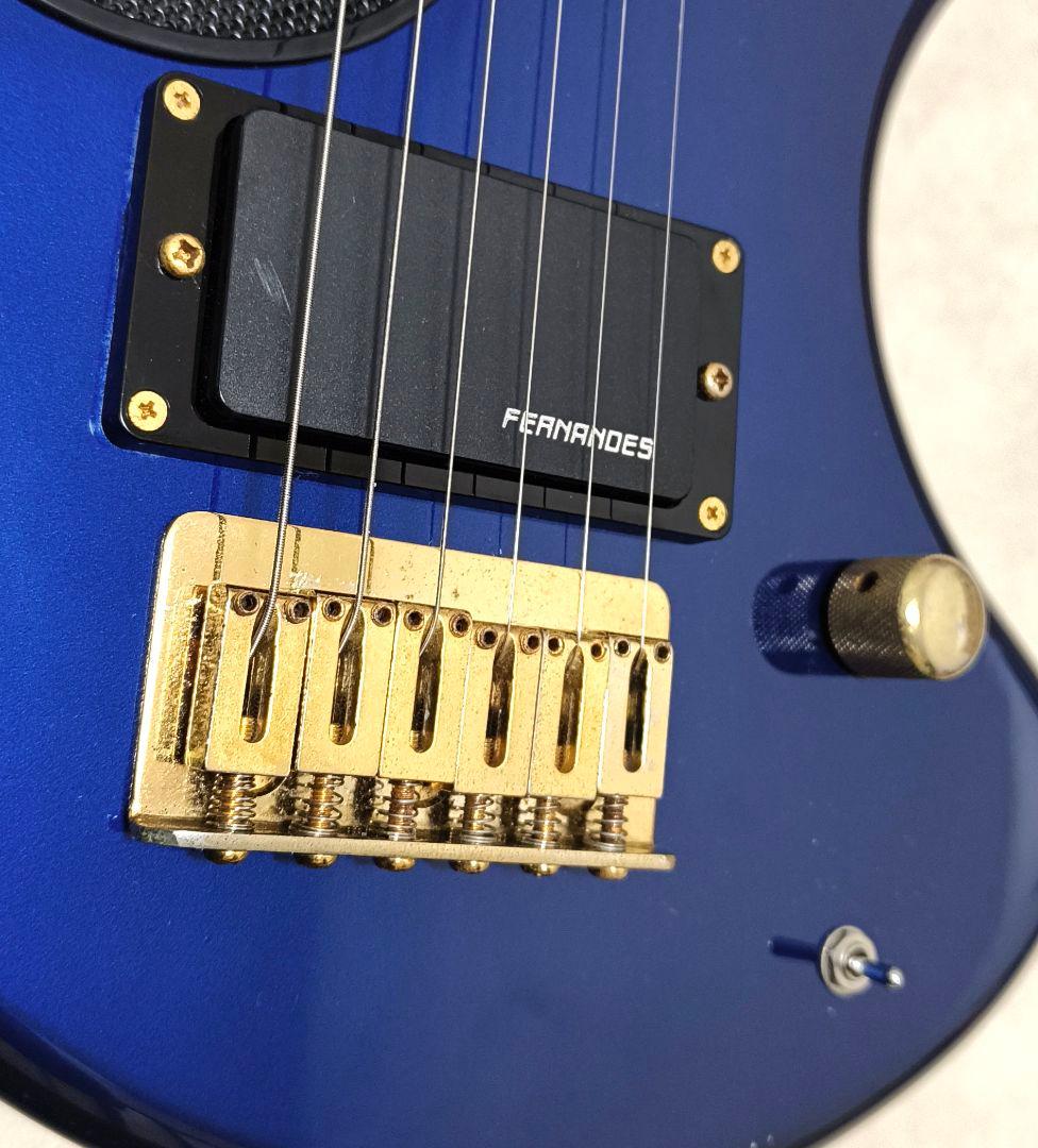 【美品】ZO-3C メタリックブルー アンプ内蔵ミニギター ヘッドフォン端子付