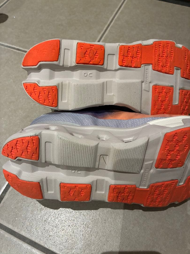 On Cloudmonster Hyperオンクラウドモンスターハイパー