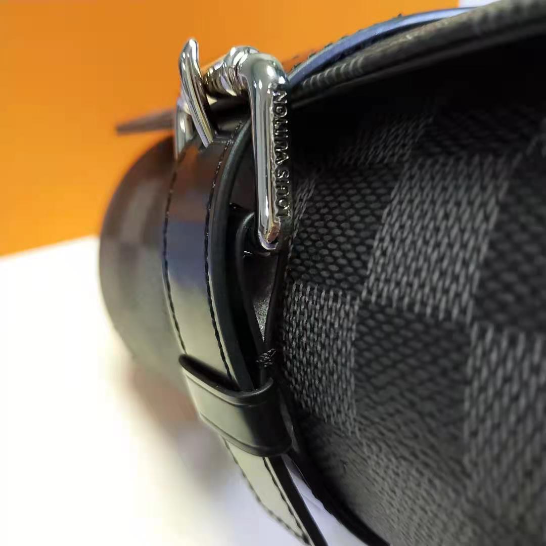 【美品】ルイヴィトンモノグラム エテュイ 3モントルウォッチケース