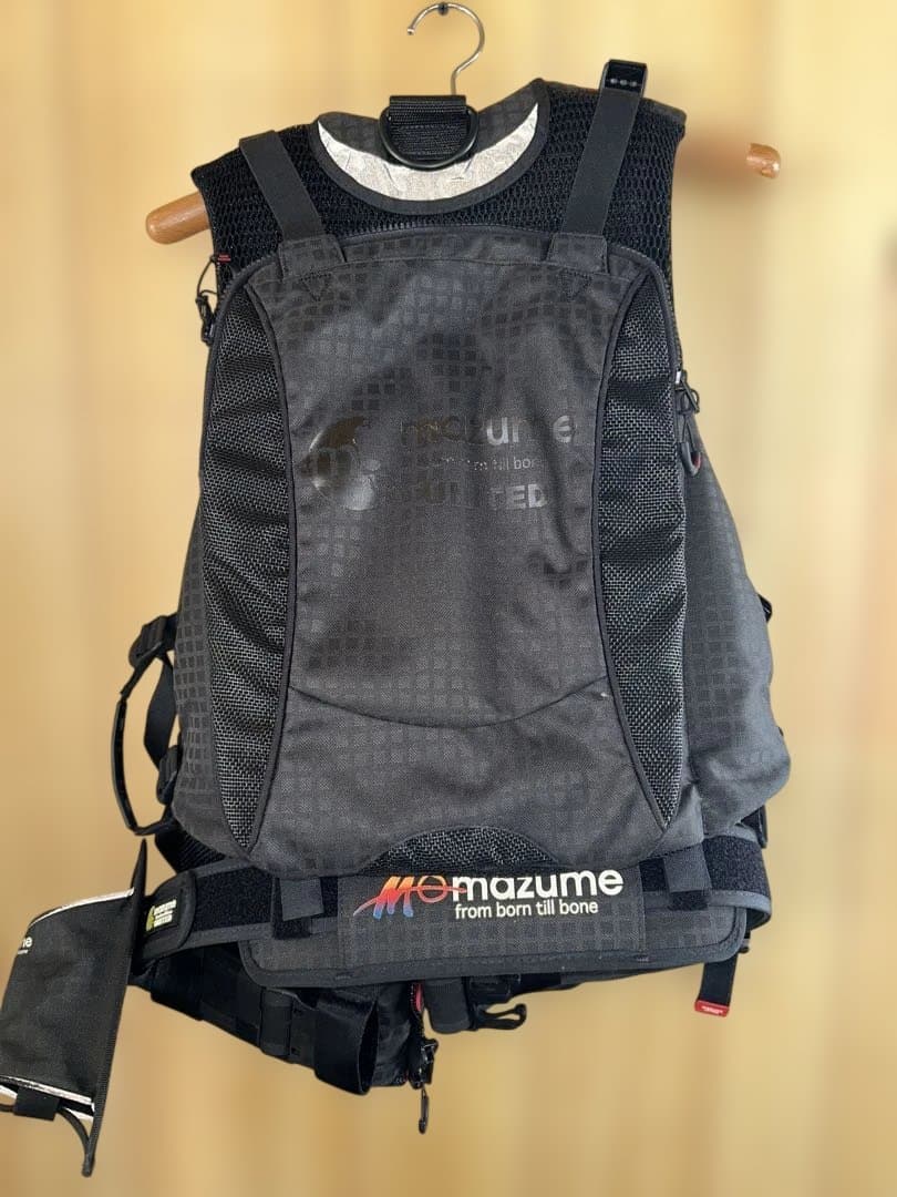 mazume レッドムーンライフジャケット ロックショアモデル