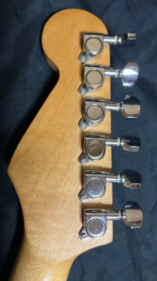 【Vision】ストラトタイプ・エレキギター