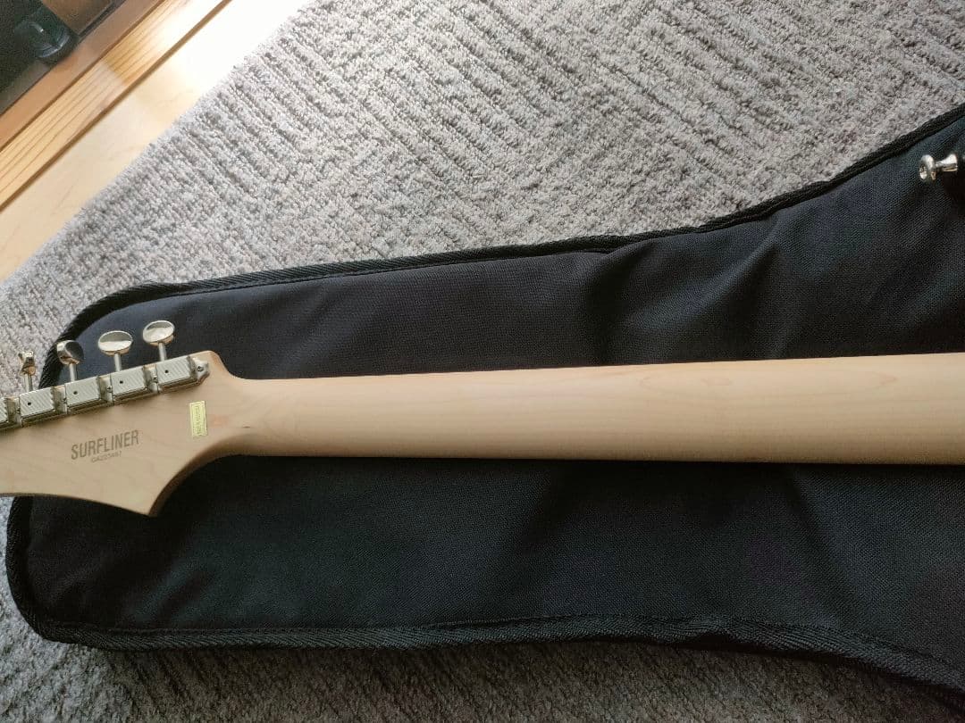 【ほぼ新品】GUILD Surfliner HH 良い音出します。