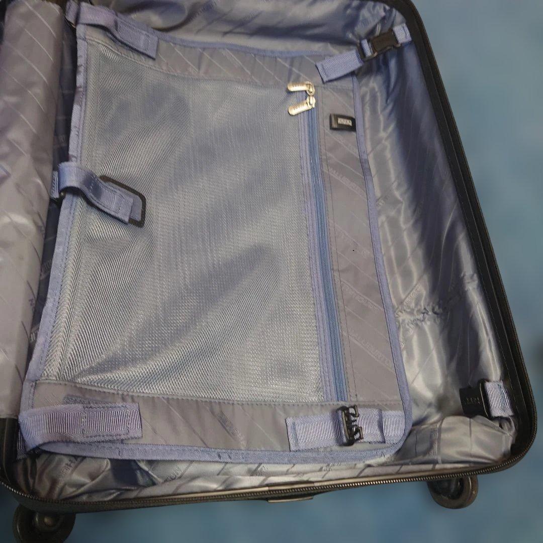 【機内持込み】ゼロハリバートン スーツケース 32L 4輪