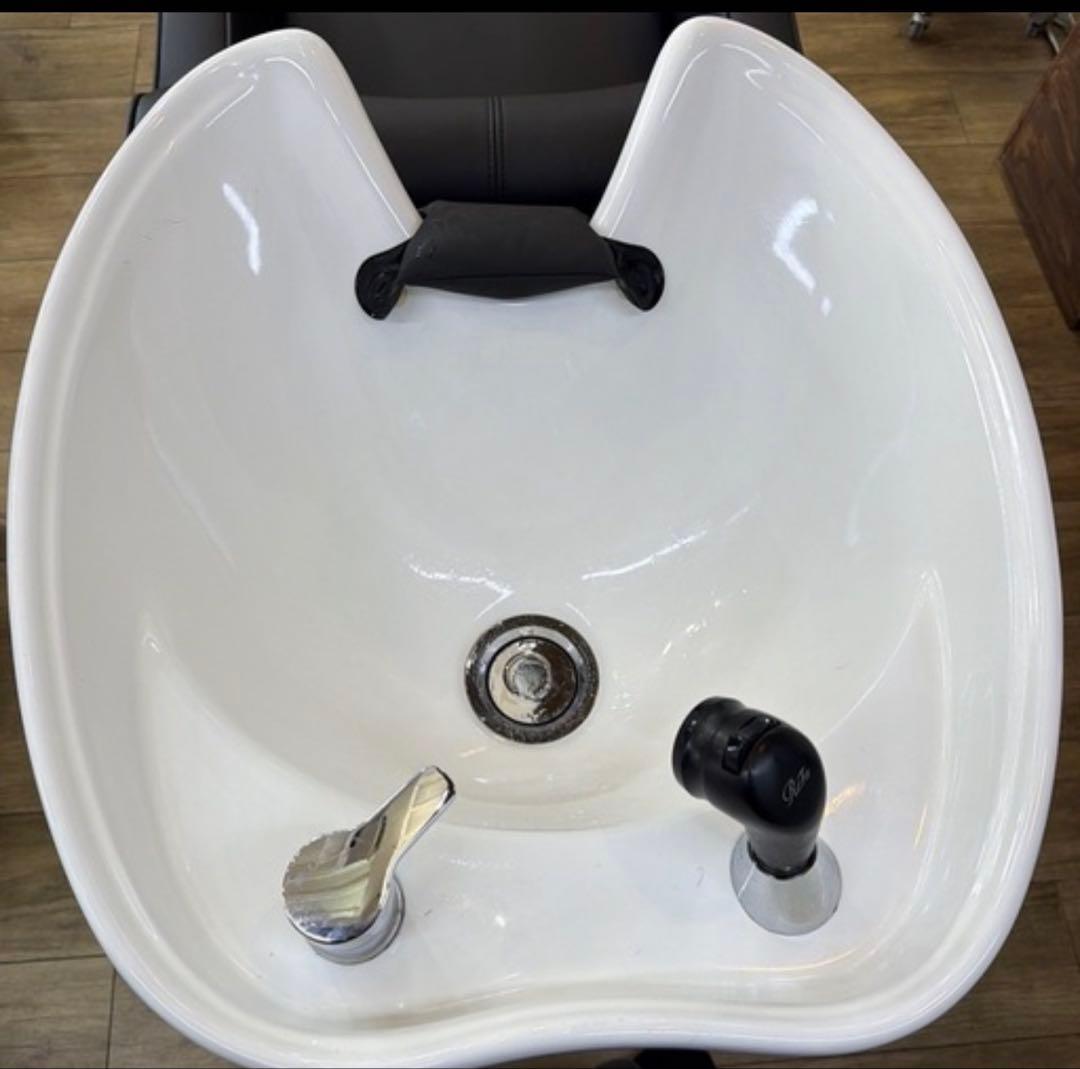 約2年使用　ビューティーガレージ　バックシャンプーユニット MR-0530