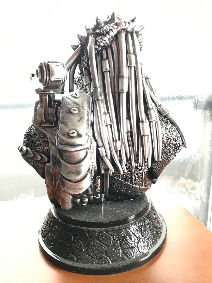❗️ プレデター ❗️フィギュア　約32~33cm ❗️ predator