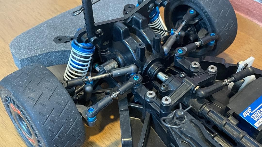 タミヤTT-02 type-XV GRヤリスラリー１ハイブリッドボディ付き