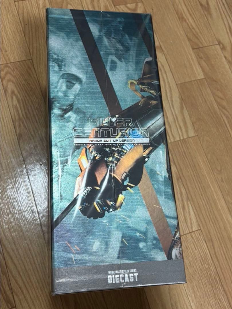 ホットトイズ アイアンマン3 シルバーセンチュリオン