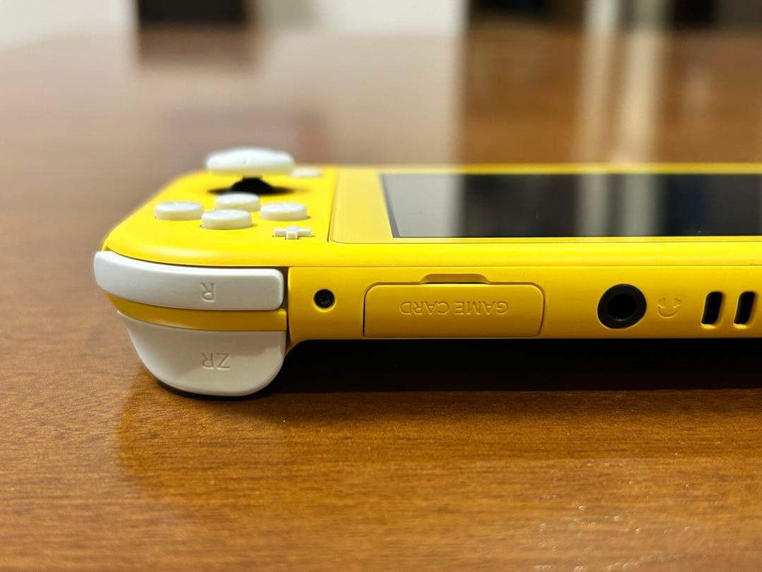 Nintendo Switch Lite イエロー 本体（美品）